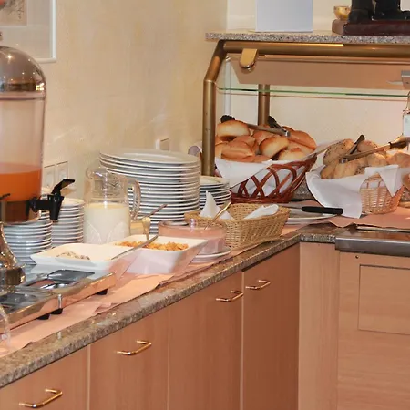 Rahserhof ויארסן